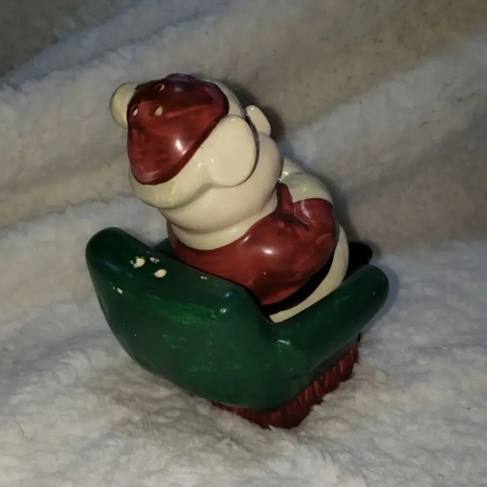 Salt & Pepper Shakers